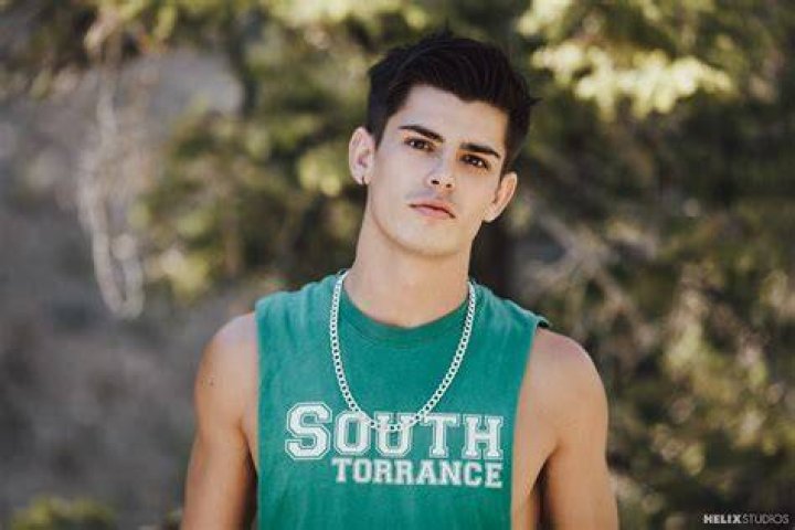 05 Caleb Andrew Allen Flickr