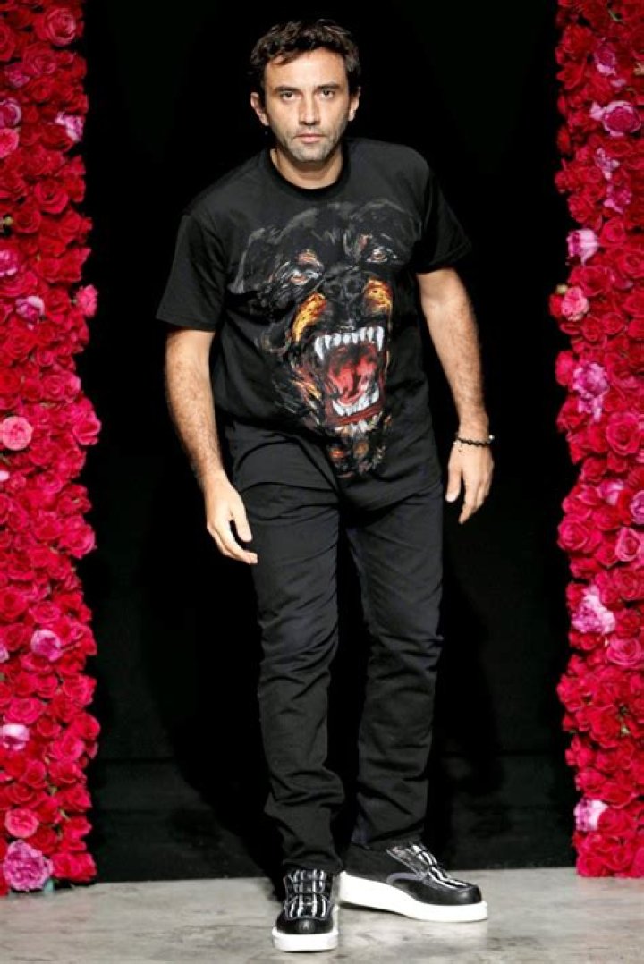 プロフィー GIVENCHY by Riccardo Tisci ジップフーディー します