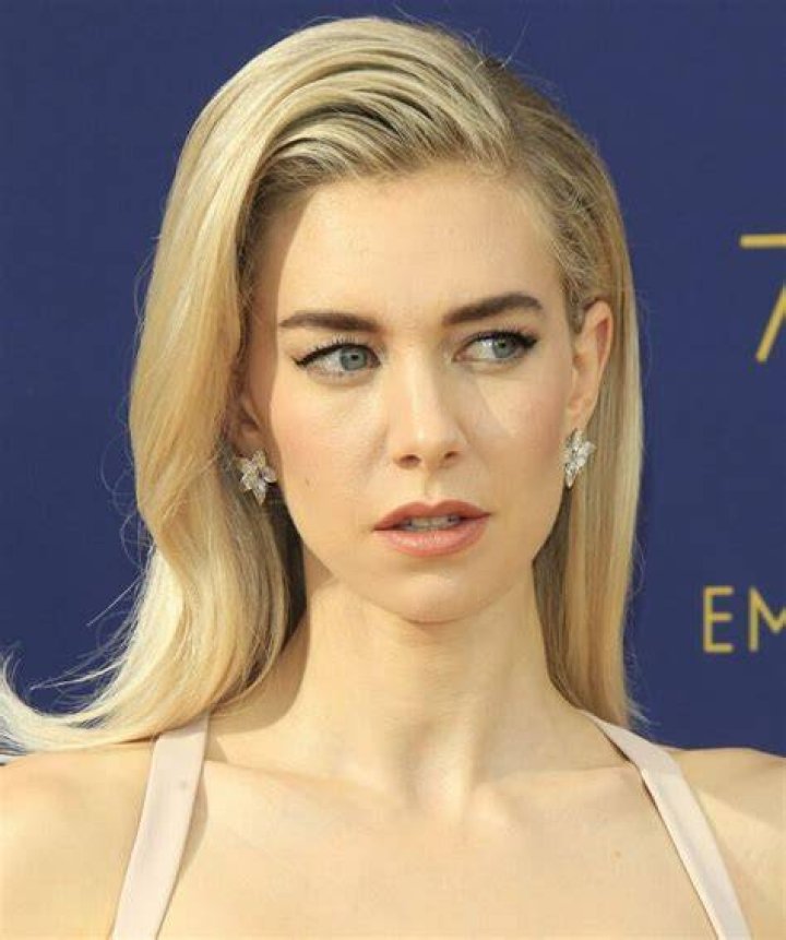 20 popular blonde actresses in their 30s at the height of their careers