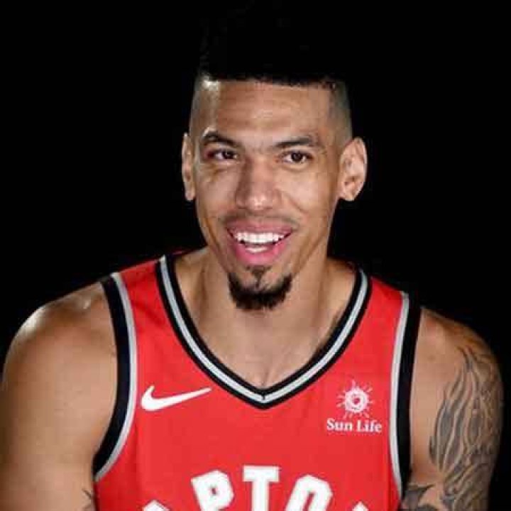American basketball player, Danny Green who has an estimated net worth of $25 million, is dating Bla ·