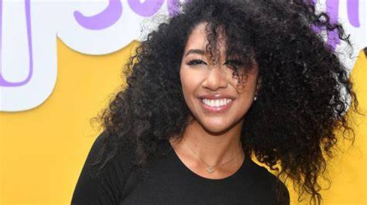 Aoki Lee Opens Up About Her Struggle With Beauty Perceptions