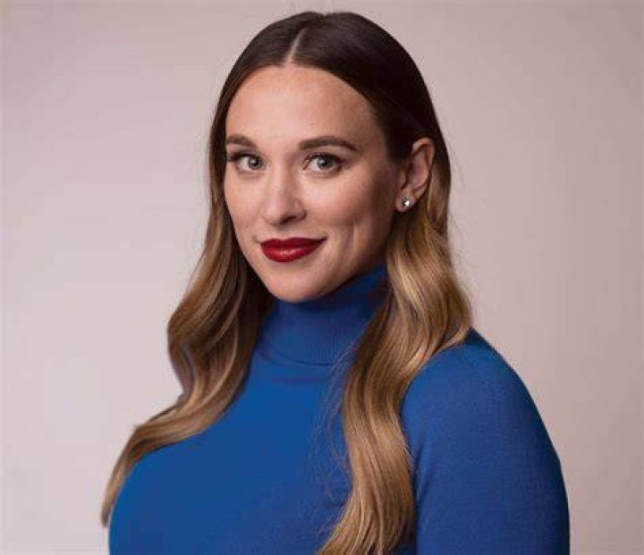 Ashley Flowers- Net Worth, Age, Ethnicity, Husband, Marriage, Height ·