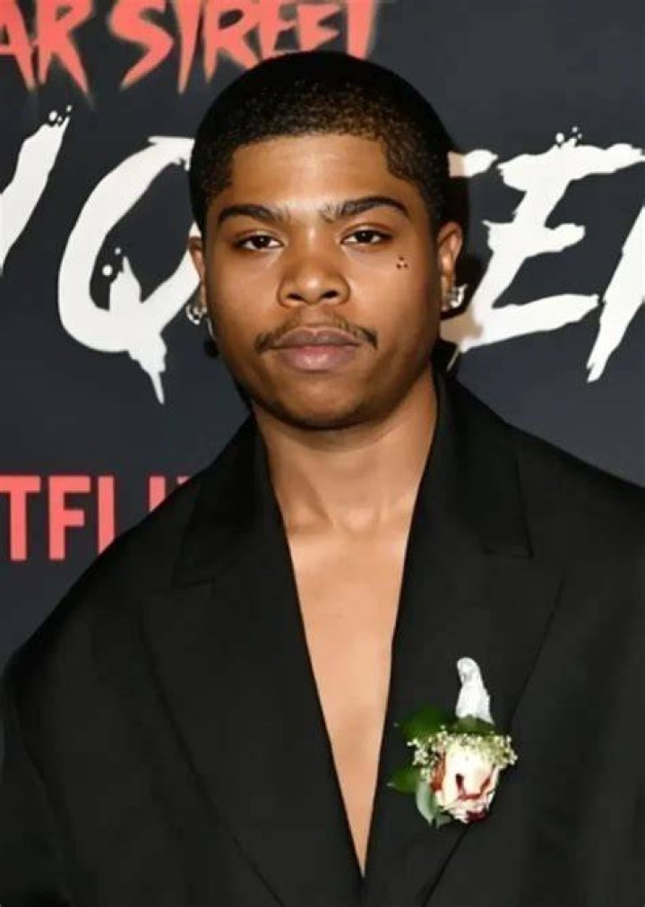 Benjamin Flores, Jr. Ethnicity, Nationality, Race, Family, Body measurements, career