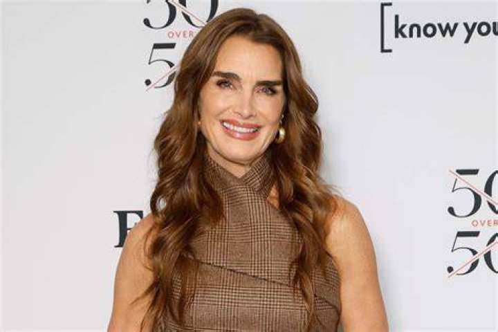 Brooke Shields says she didn&rsquo;t know why her mother &lsquo;thought it was all