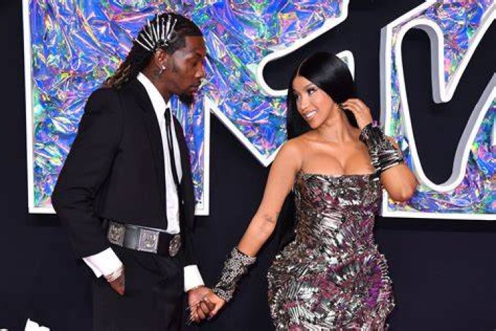 Cardi B + Offset spotted in Jersey City Lynn Hazan