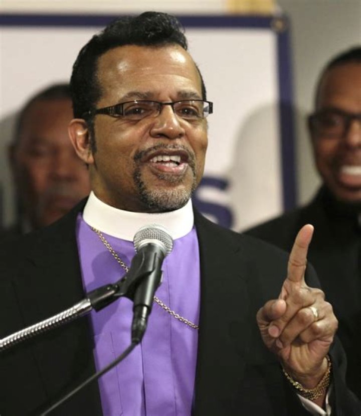 Carlton Pearson's 2 children Meet Majest&egrave; Amour Pearson and Julian D
