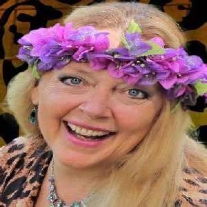 Carole Baskin Age, Bio, Birthday, Family, Net Worth National Today