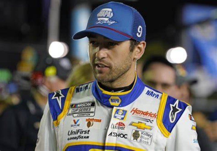 Chase Elliott Net Worth 2023 Earnings Career Age Wife Cars