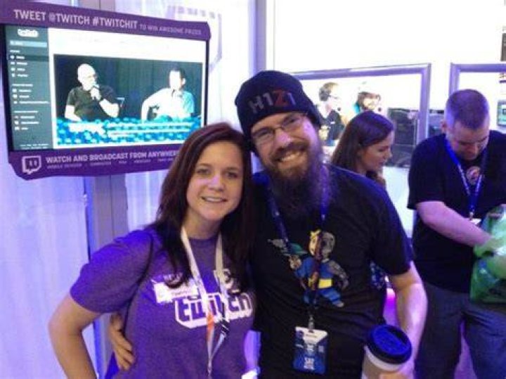 Cohhcarnage Wife, Net Worth, Girlfriend, Wiki, Biography, Facts