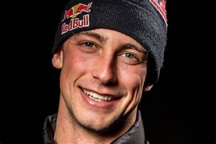 Craig McMorris Snowboarding ++Official Athlete Page++