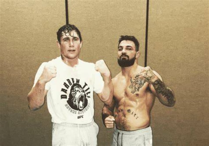 Darren Till creates and new instagram page to