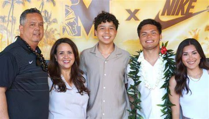 Dillon Gabriel's Parents Connect With Dori And Garrett