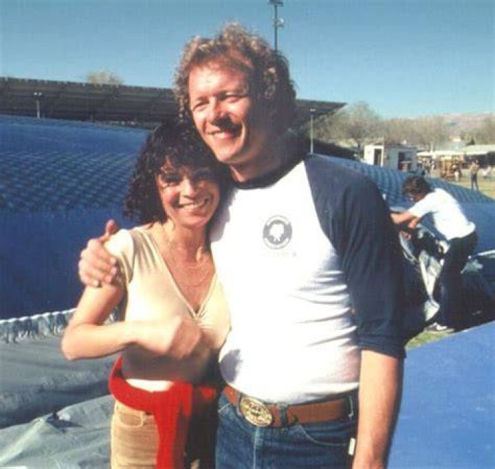 Discover The Unsung Story: Kitty O'Neil's Husband Revealed