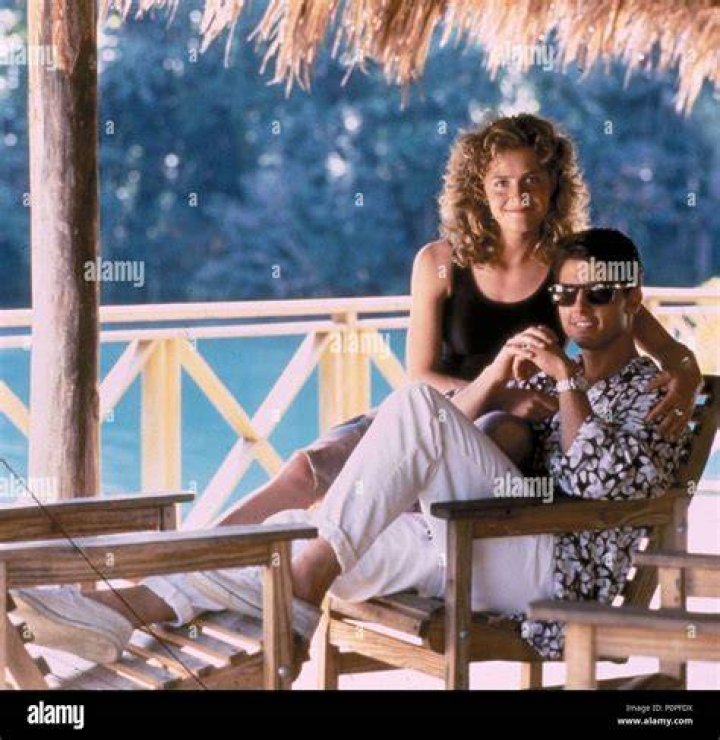 Elisabeth Shue Cocktail (1988) (656&times;1000) Elisabeth shue, Elisabeth