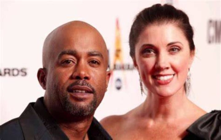 Elizabeth Ann Phillips Darius Rucker Girlfriend Wiki, Age, Daughter, Job, Net Worth, Instagram, Photos