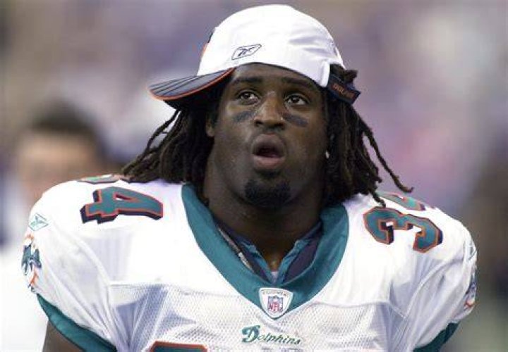 ExNFL Star Ricky Williams Now Pitching Drug That Got Him Banned