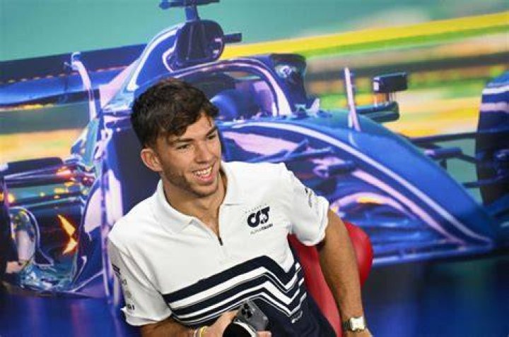 F1 star Gasly with stunning Wag Gomes on Beach, Photos SportsHistori