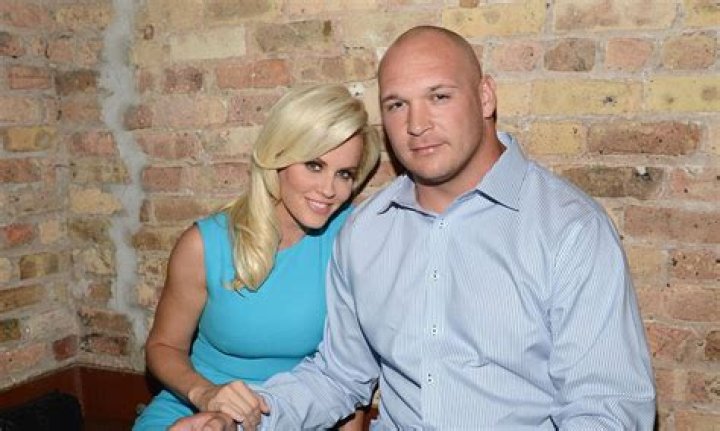 Former NFL player Brian Urlacher Net worth and Salary; Who is his Wife?