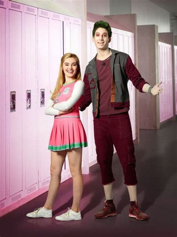 Foto zum Film Disney Zombies Bild 3 auf 11 FILMSTARTS.de