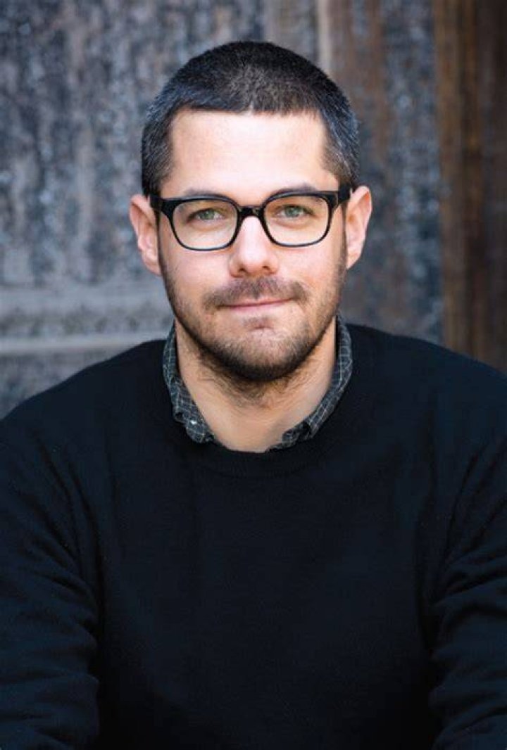 Guys With Glasses Gideon Yago