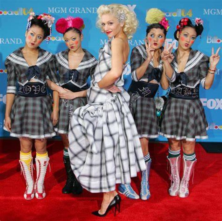 Gwen Stefani's 'growing baby' photo with Blake Shelton is adorable HELLO!
