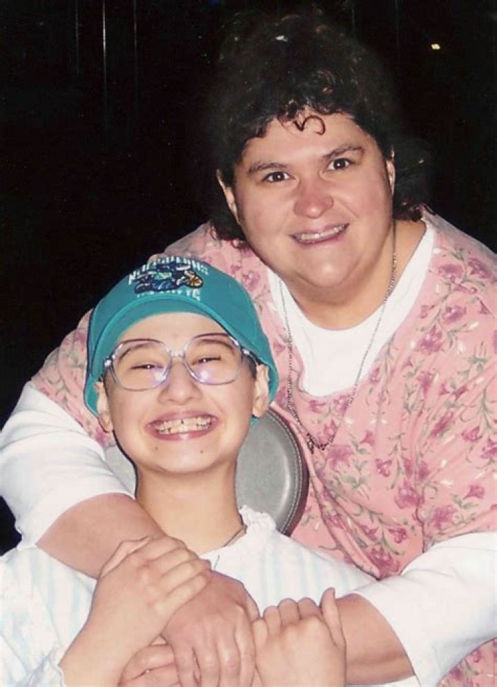 Gypsy Rose Blanchard Accuses Her Grandfather Of Sexually Abusing Her As