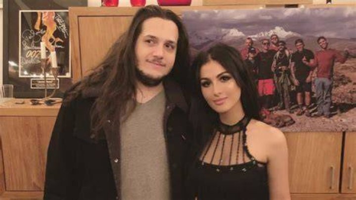 How Did Sssniperwolf Meet Her Bf Evan Sausage?