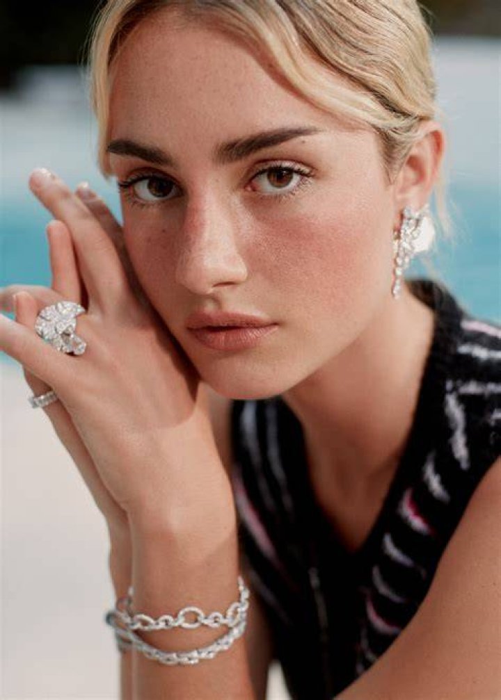 How I Shop Grace Van Patten Fashionista