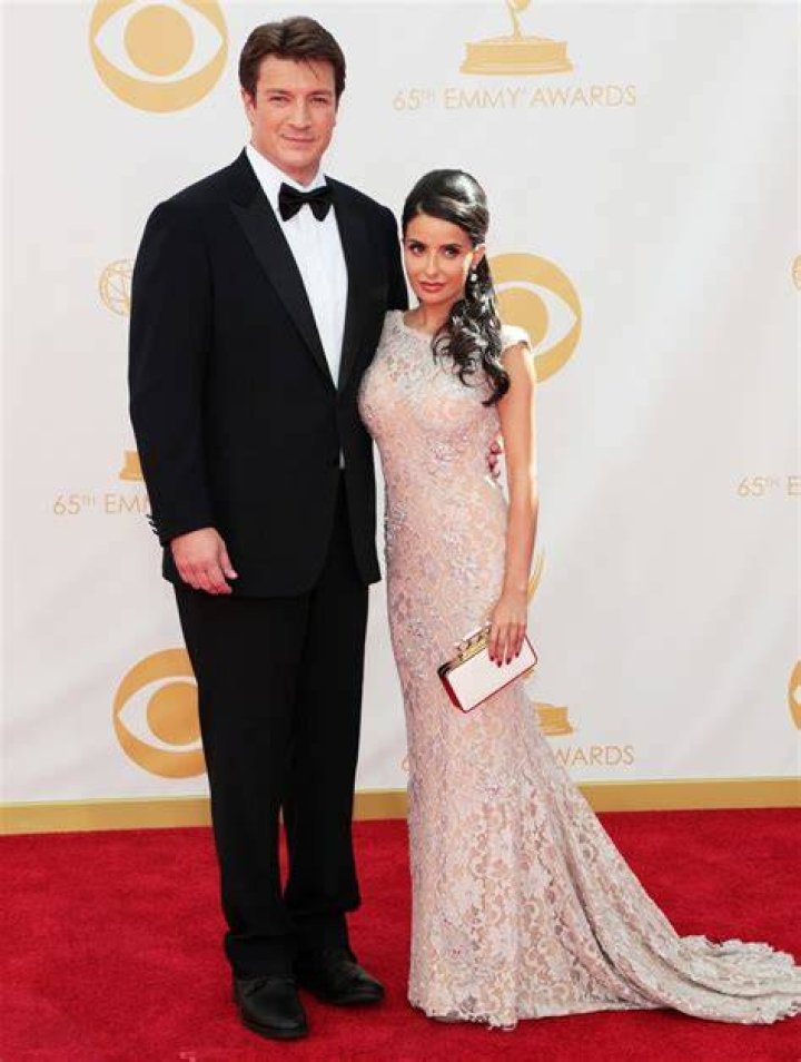 Is Nathan Fillion Married? His Bio, Age, Wife, Partner, Son, Net worth and Height ·