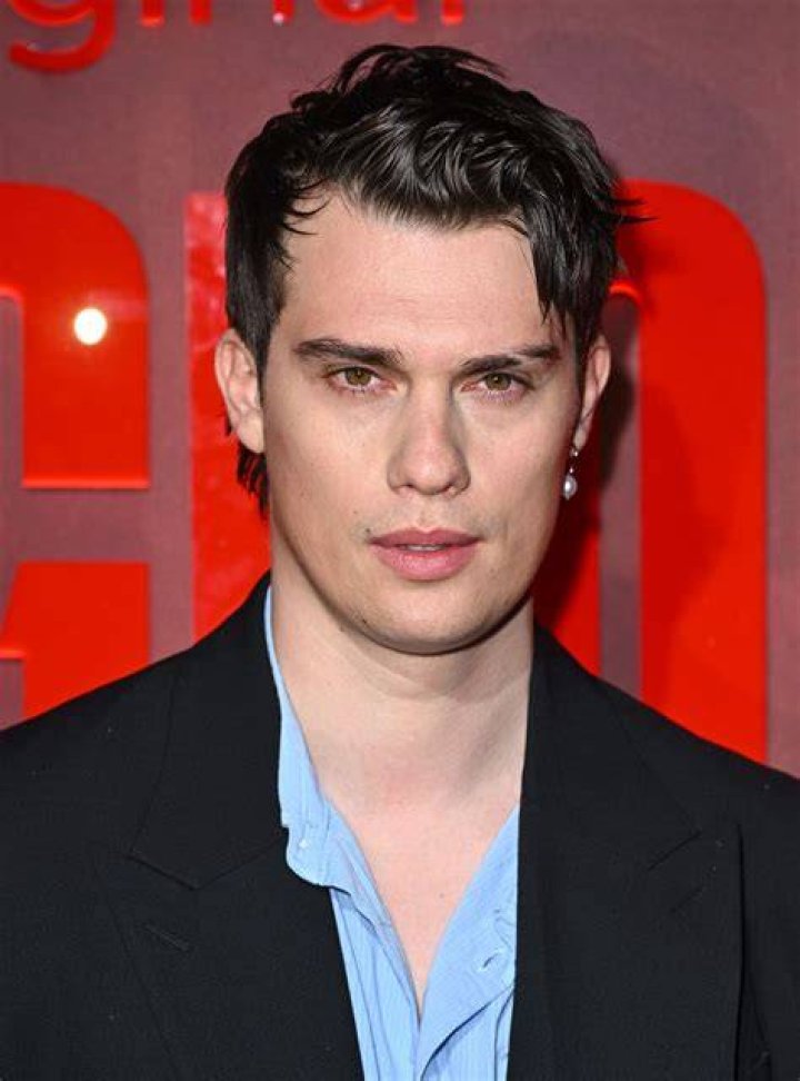 Is Nicholas Galitzine Bisexual Or Queer