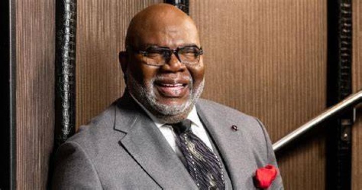 Is T.D. Jakes Still Empowering Lives?