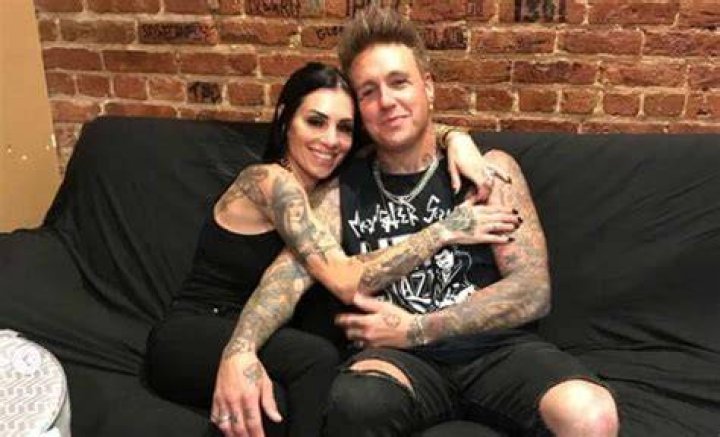 Jacoby Shaddixs Wife Kelly Shaddix: Age, Height, Bio, Net Worth!