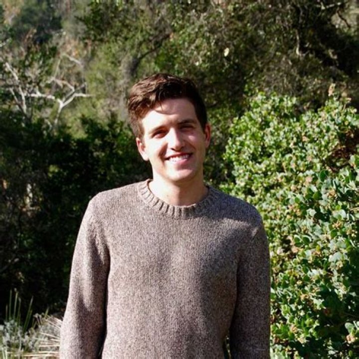 Jake Sarver Ryoko Oono Lab Ecology, Evolution, and Marine Biology