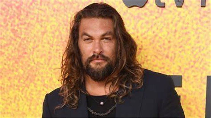 Jason Momoa revela que ha estado enamorado toda la vida de su esposa