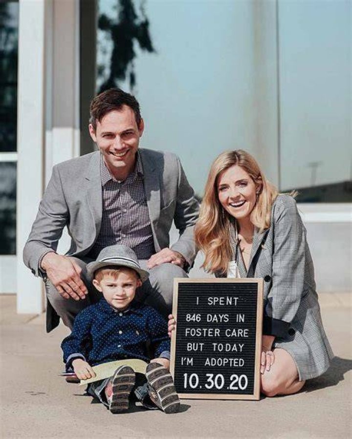 Jen Lilley Celebrates Adoption of Son Jeffrey