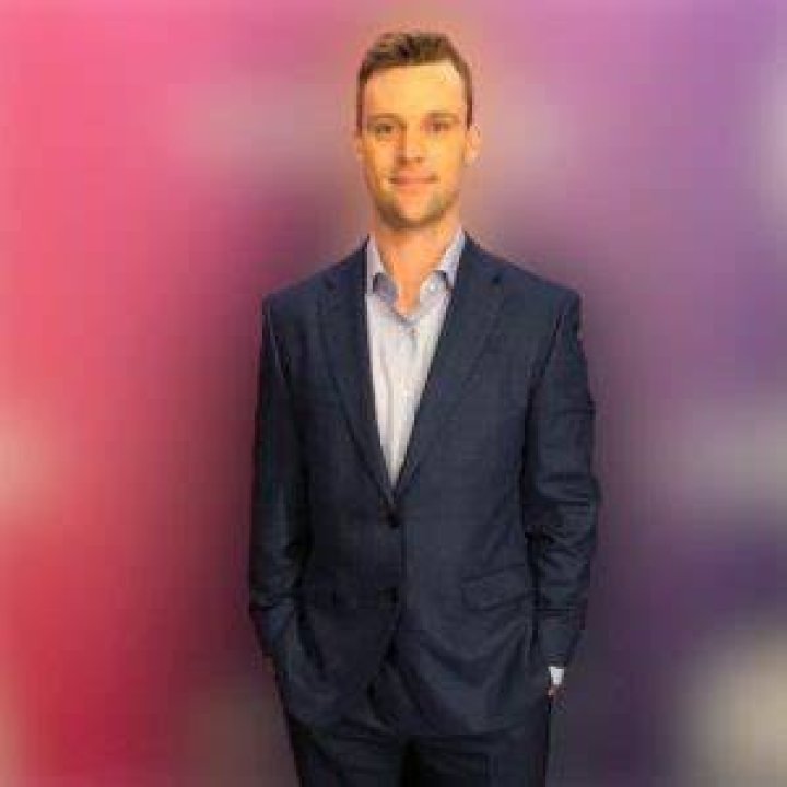 Jesse Spencer Bio, Net Worth, Married, Wife, Wedding, Age, Family