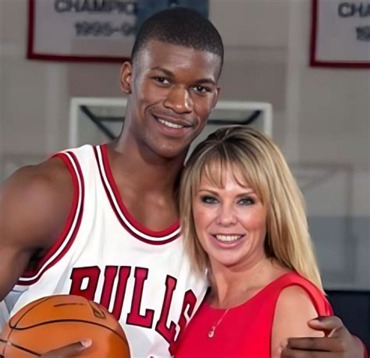 Jimmy Butler Family Photos With Parents and Girlfriend 2018 Famous