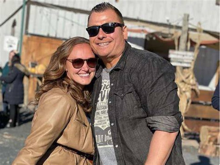 Jimmy Failla is Married to Wife Jenny Failla. Kids.
