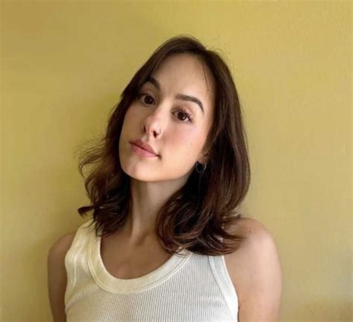 Jules Ari Age, Wikipedia, Height, Husband, Boyfriend, Family, Net Worth