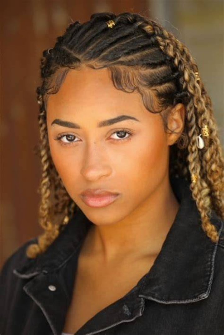 Kalani Rodgers Stars Management Portfolio lifestyle women