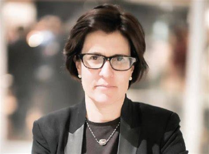 Kara Swisher Wiki Biography, Net Worth, Weight, Ethnicity Marriedline