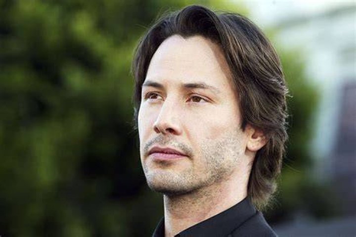 Keanu Reeves says he was told to change his name when he first started