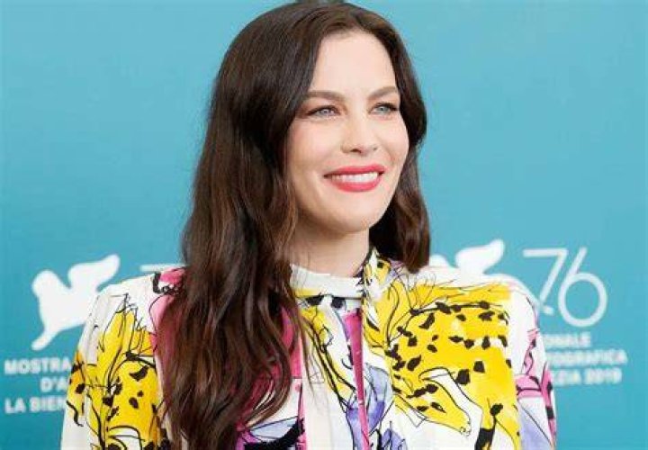 Liv Tyler Would Love If Dad Steven Tyler Stopped Humping His Mic Stand