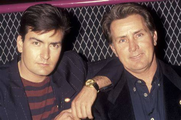 Martin And Emilio, Charlie's Guiding Lights