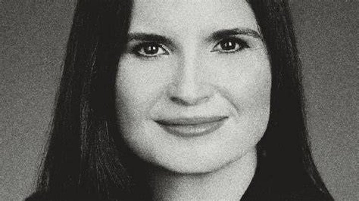Meet Aileen Cannon, the Trumpnominated judge overseeing the DOJ's