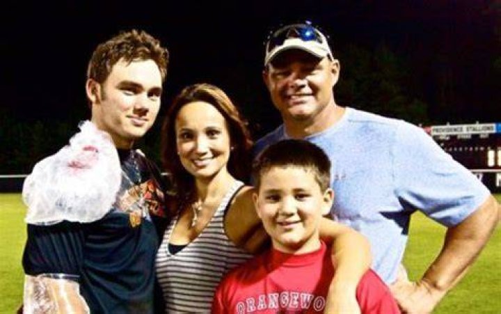 Meet Mariana Bichette The Baseball Mother & Wife Behind Her MLB Stars