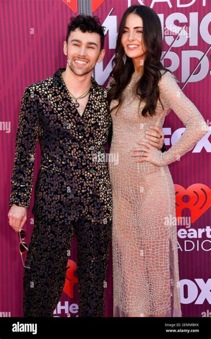 Meet Max Schneider S Wife Emily Cannon