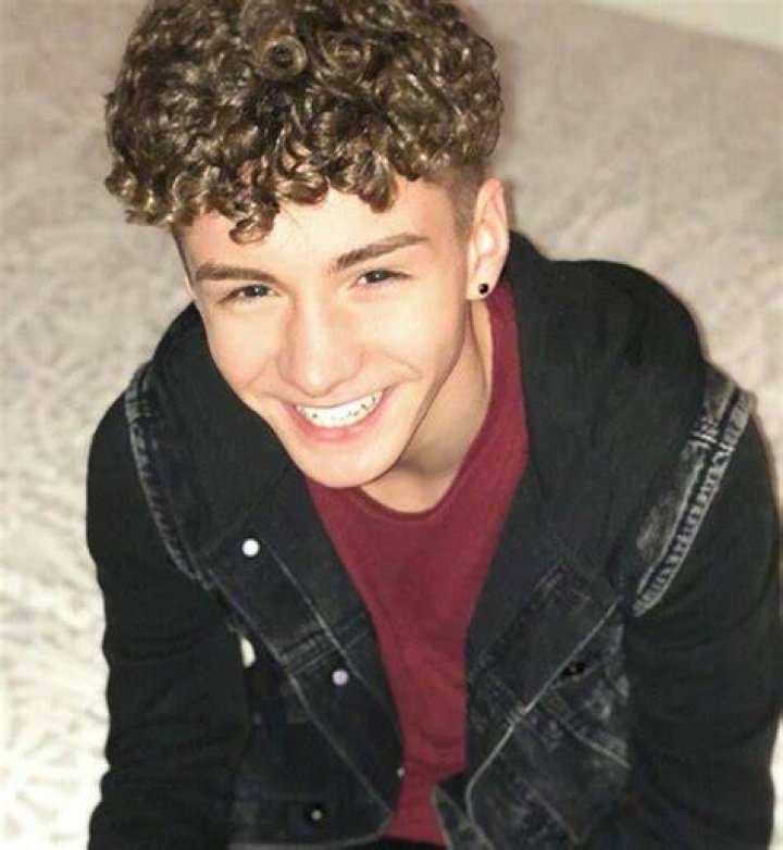 Mikey Tua Age, Height, Weight Wiki, Biography & Girlfriend Info