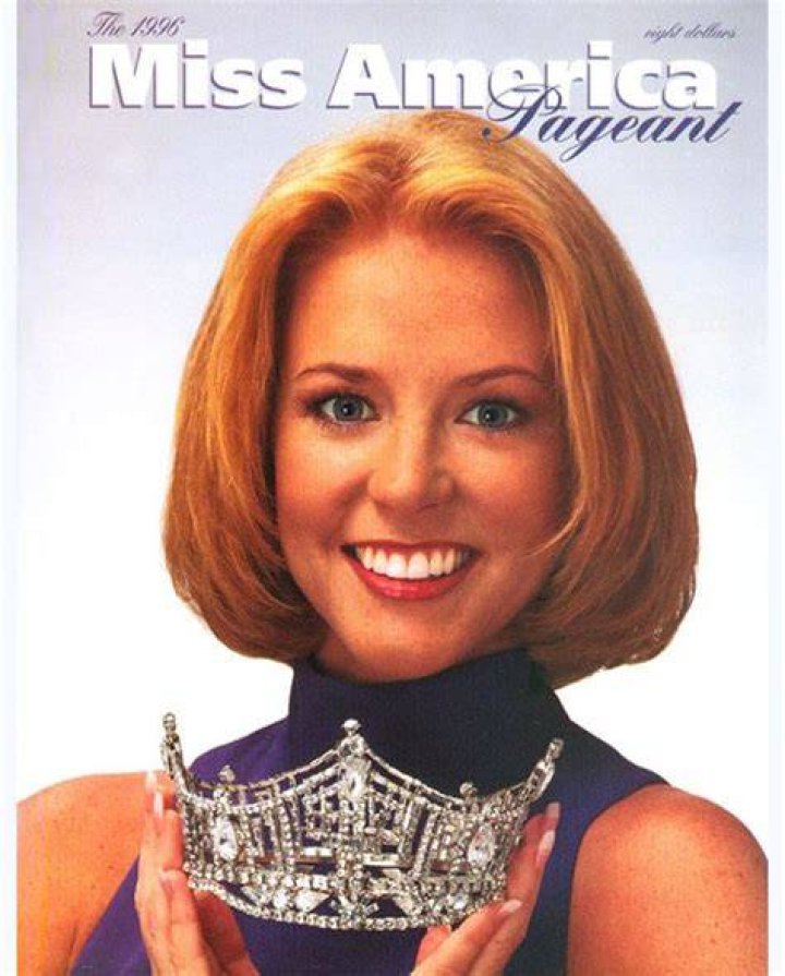 Miss America 1995 RunnerUp Receives Support After Sharing Battle With