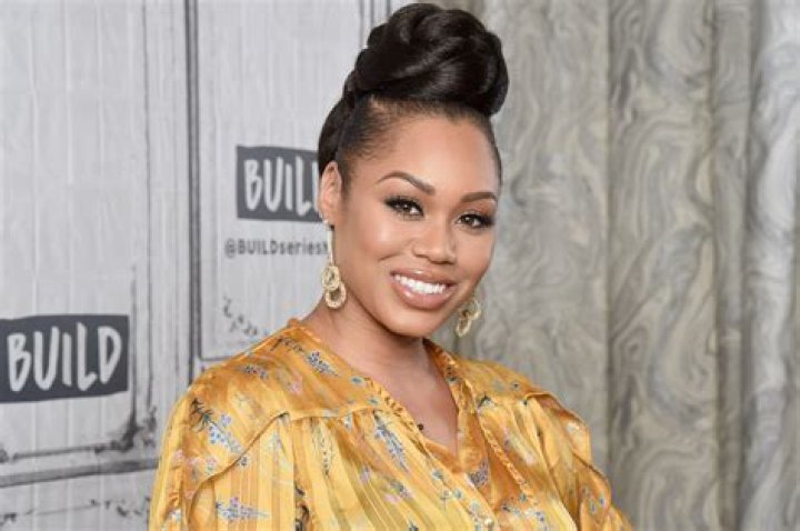 Monique Ebbs Net Worth 2023 Wiki Bio, Married, Dating, Family, Height